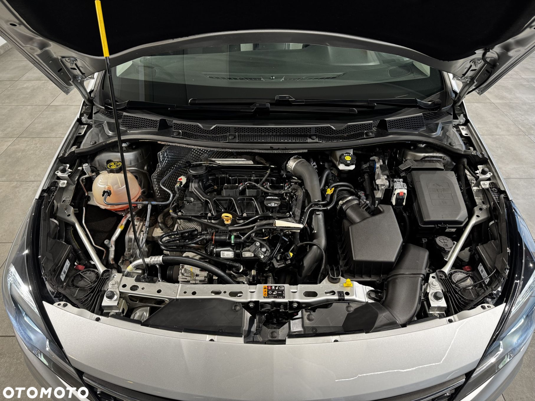 Opel Astra - 18