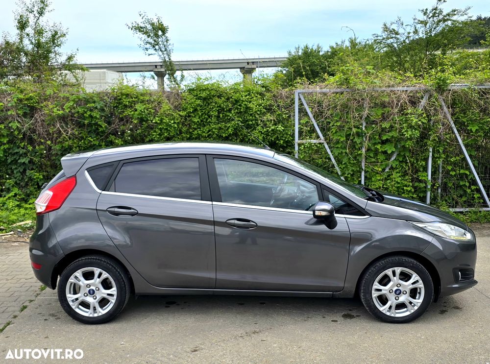 Ford Fiesta 1.5 TDCi Titanium - 12