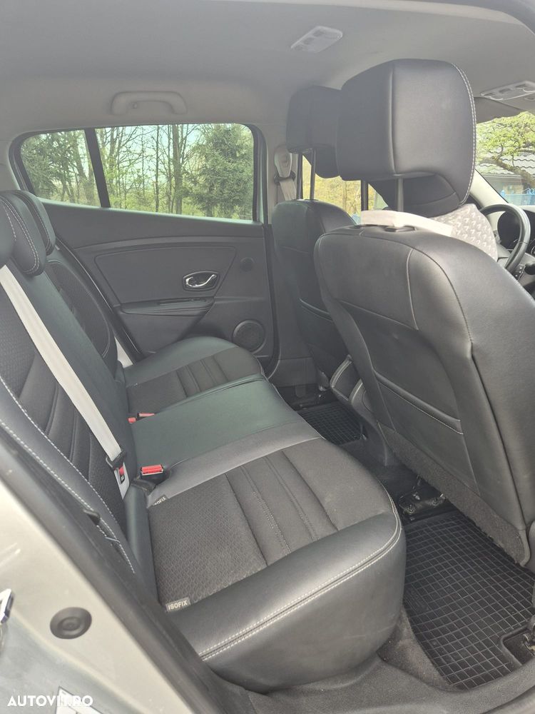 Renault Megane ENERGY dCi 110 Start & Stop Bose Edition - 10