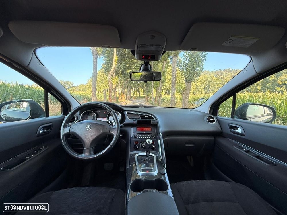 Peugeot 3008 1.6 HDi Executive CMP6 - 9
