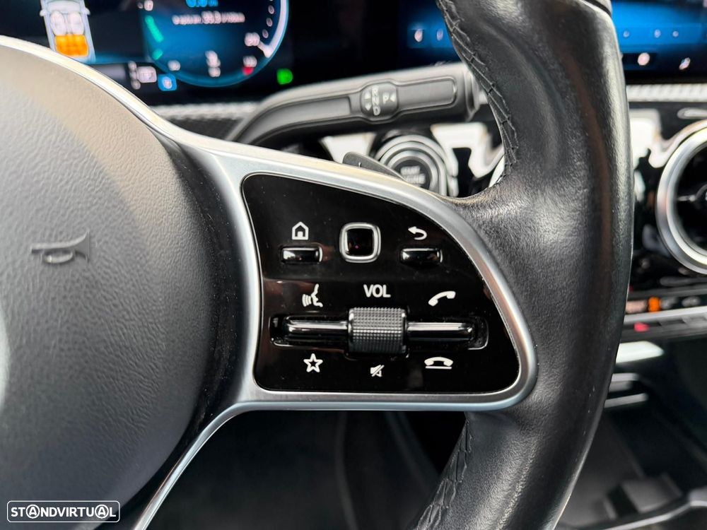 Mercedes-Benz CLA 180 - 11