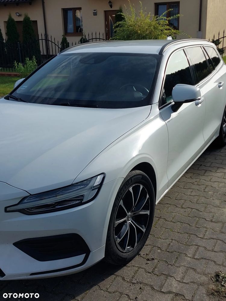 Volvo V60 D4 AWD Momentum - 4