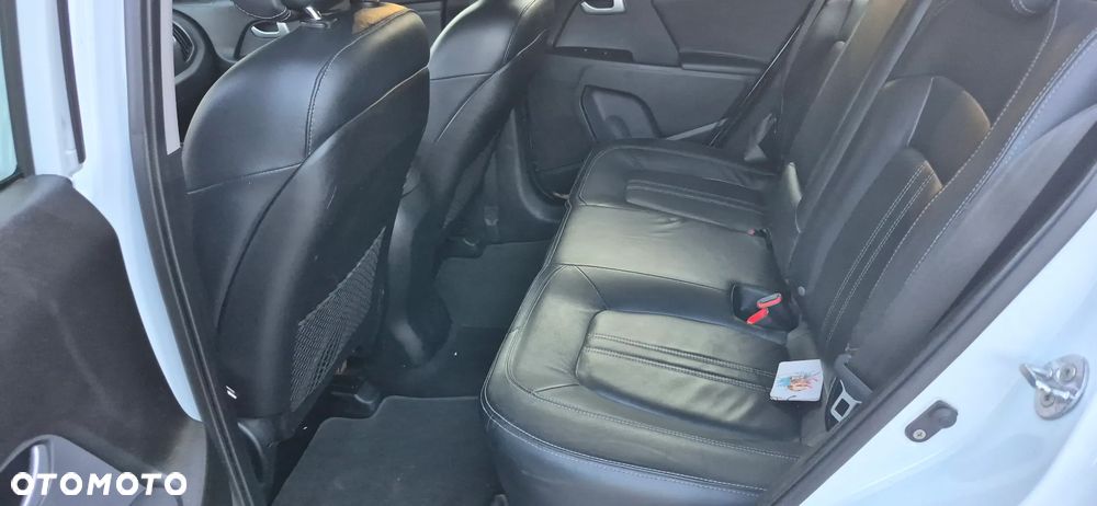 Kia Sportage - 13