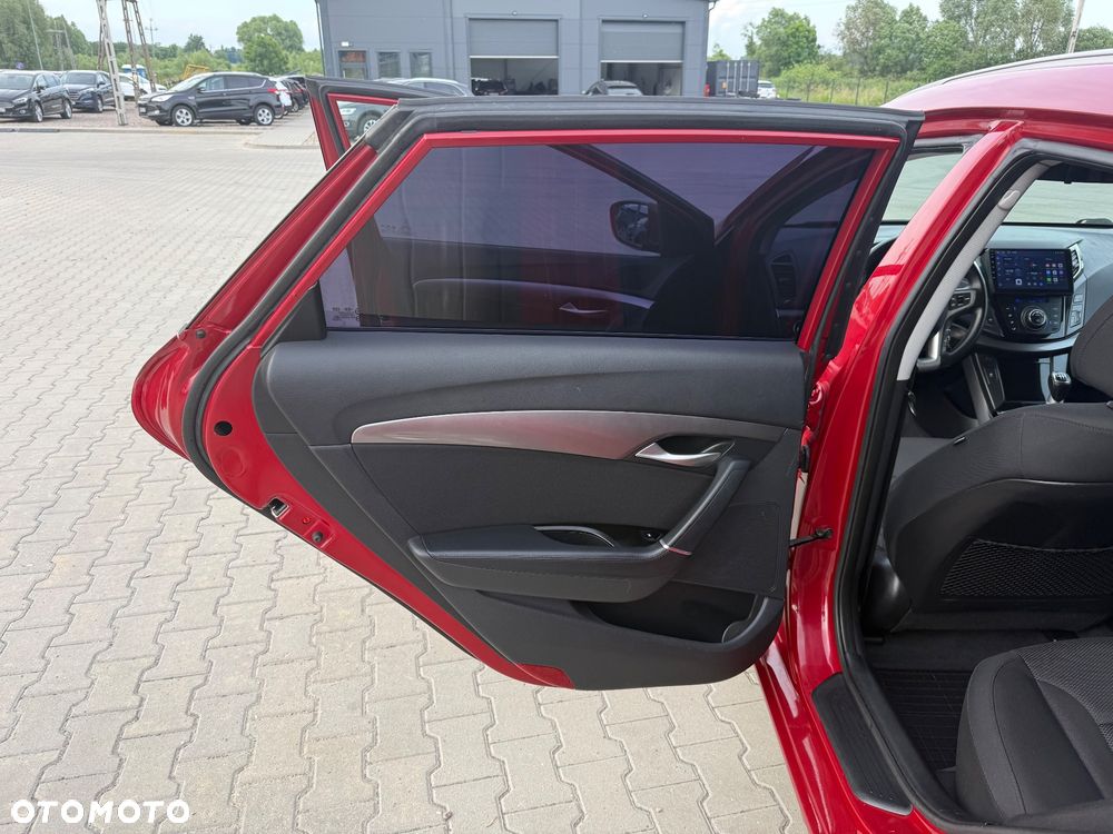 Hyundai i40 Kombi blue 1.6 Family+ - 18