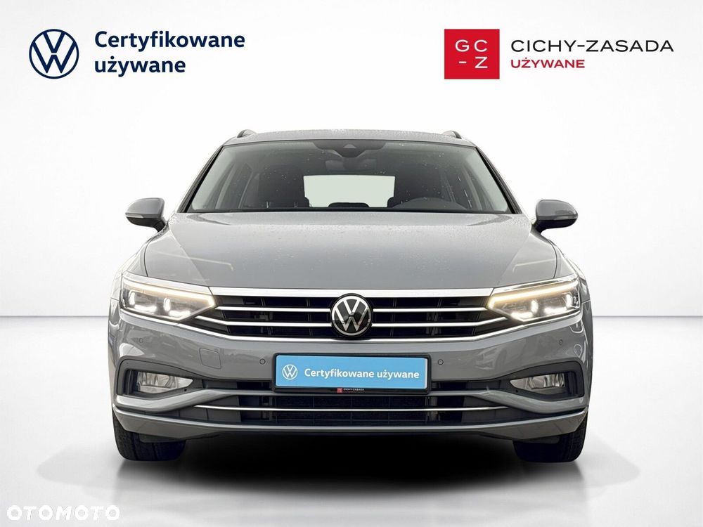 Volkswagen Passat 2.0 TDI SCR Style DSG - 9