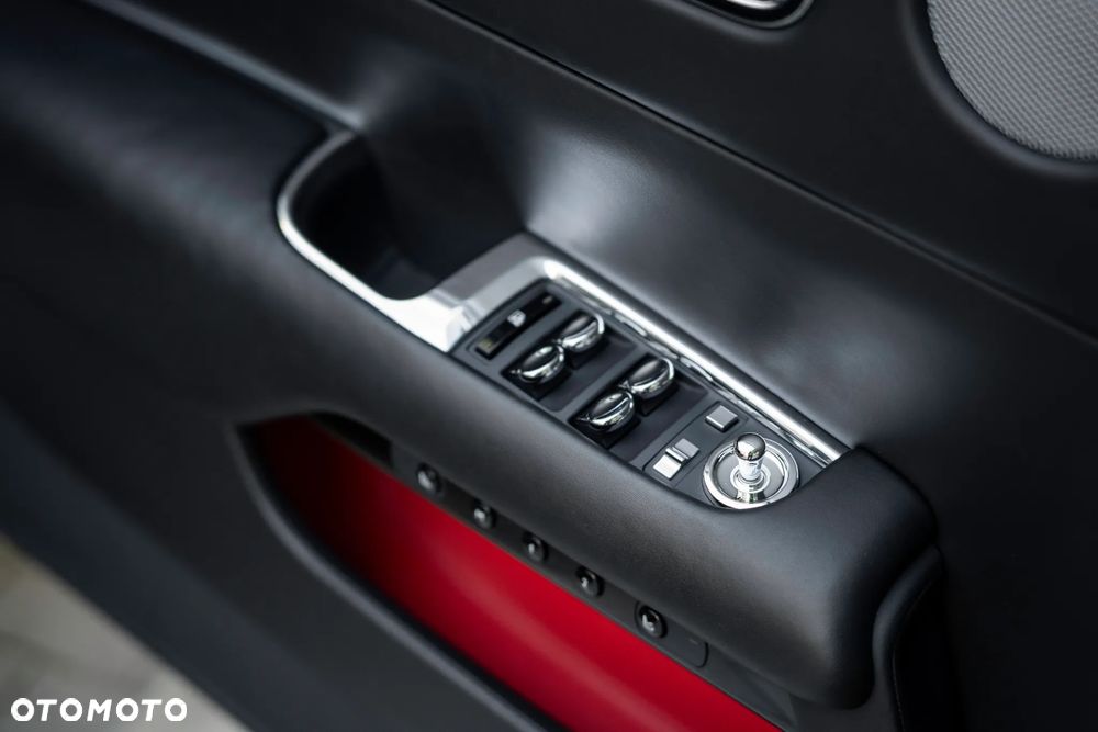 Rolls-Royce Wraith Standard - 31