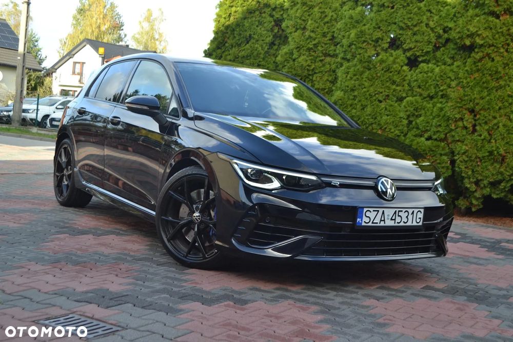 Volkswagen Golf VIII 2.0 TSI 4Motion R DSG - 2