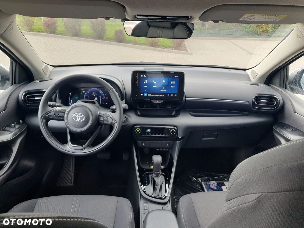 Toyota Yaris Hybrid 1.5 Selection Style - 12
