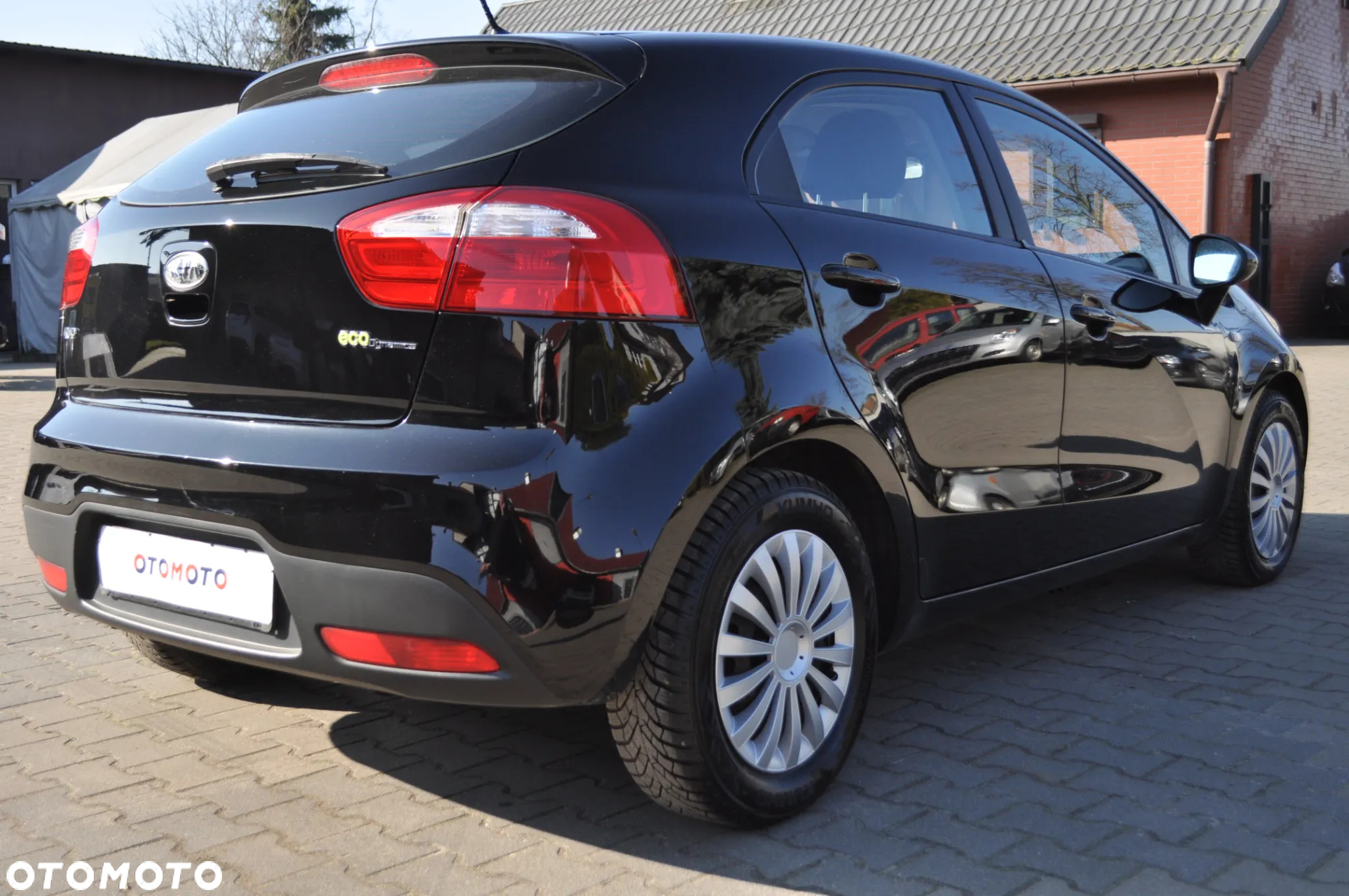 Kia Rio 1.1 CRDI Dream-Team Edition - 28