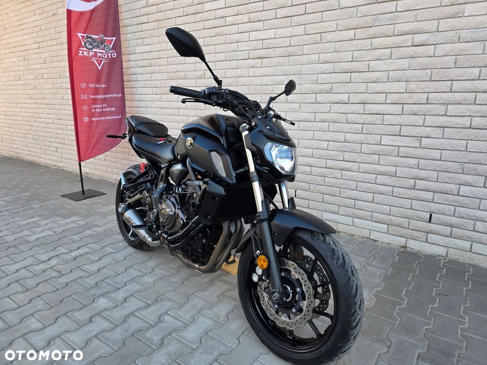 Yamaha MT - 2