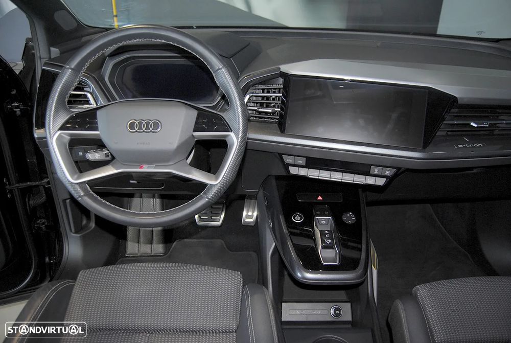 Audi Q4 e-tron 45 82 kWh SE Business Plus - 20