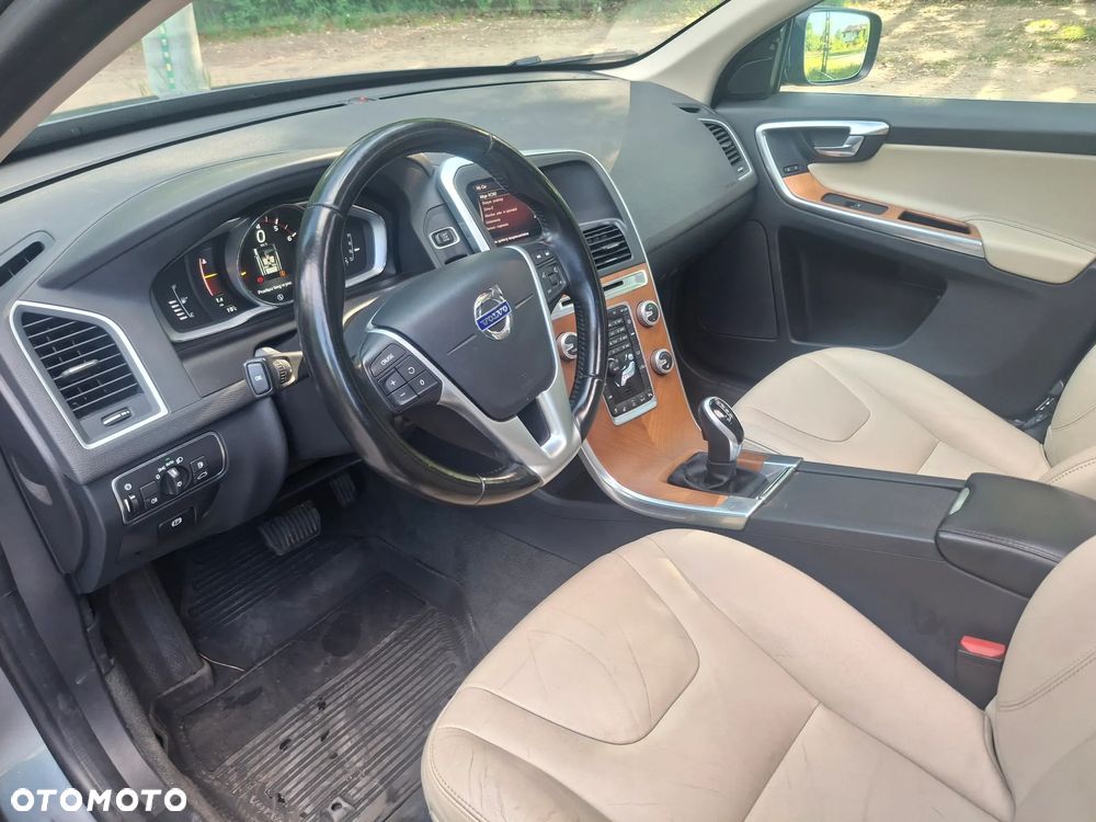 Volvo XC 60 T6 AWD Geartronic Linje Inscription - 8