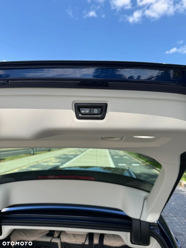 BMW Seria 3 320d MHEV Luxury Line - 7