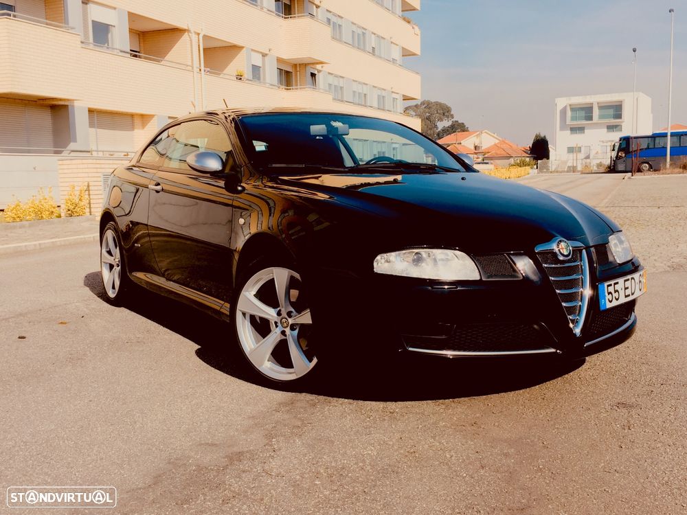 Alfa Romeo GT 1.9 JTD M-JET Q2 Distinctive - 6