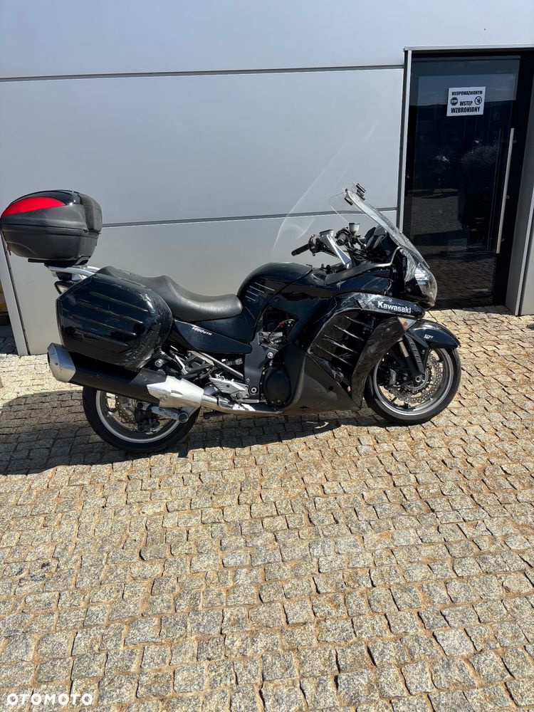 Kawasaki GTR - 1