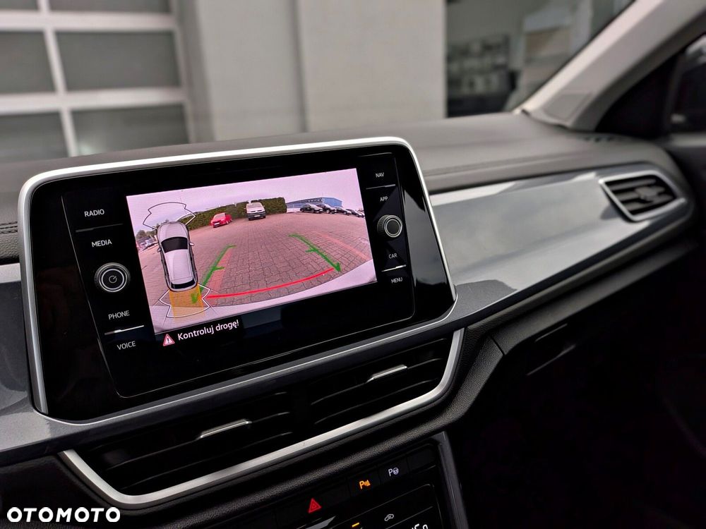 Volkswagen T-Roc 1.5 TSI Style DSG - 27
