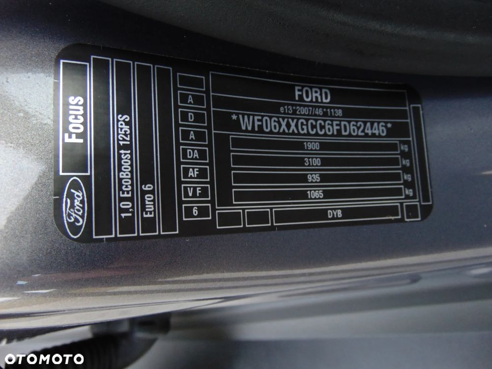 Ford Focus 1.0 EcoBoost Titanium - 21
