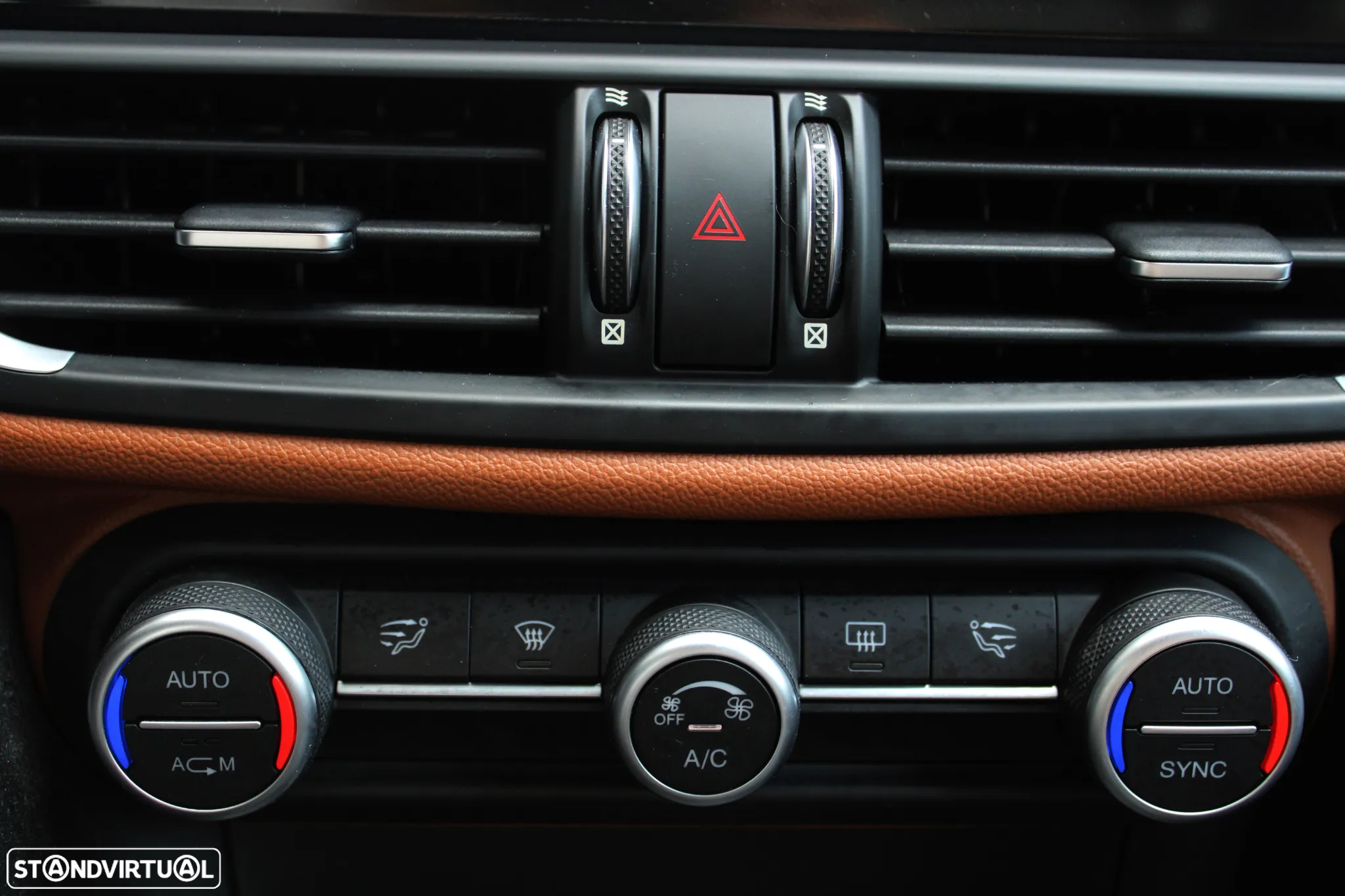 Alfa Romeo Giulia 2.2 D Super AT8 - 37
