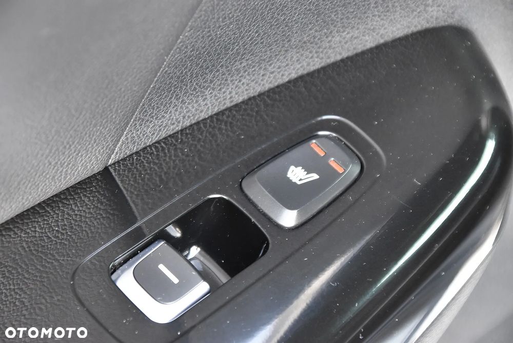 Kia Sportage 2,0 CRDI AWD GT Line - 18