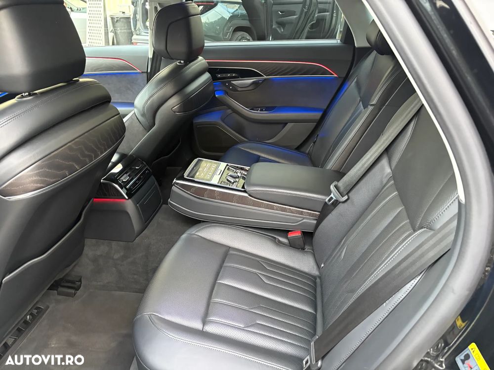 Audi A8 - 11