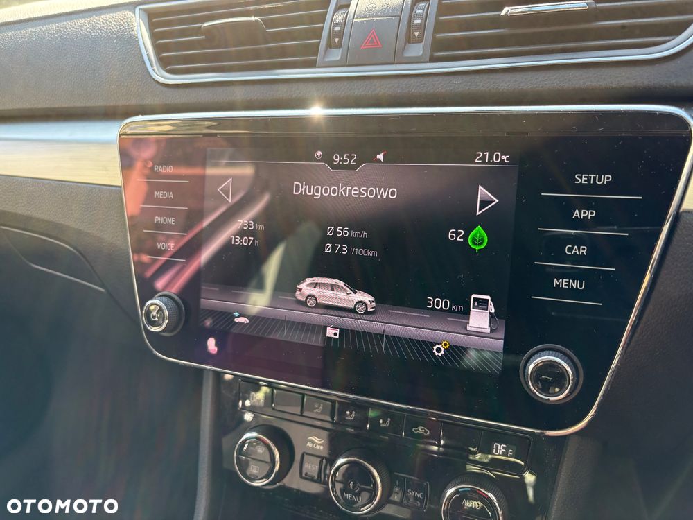 Skoda Superb 1.5 TSI ACT Active - 25