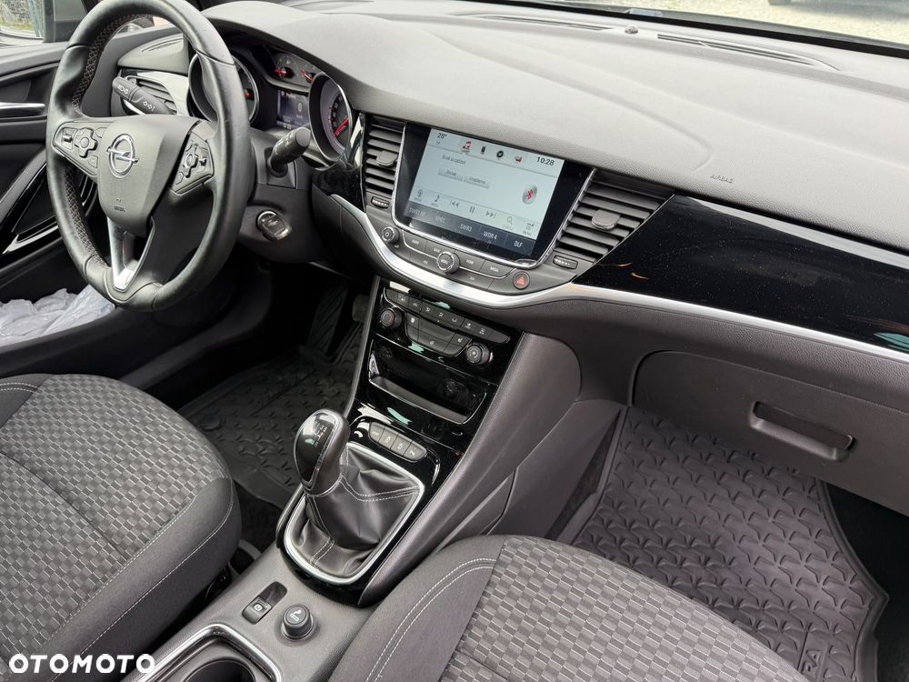 Opel Astra 1.4 Turbo Start/Stop Dynamic - 39