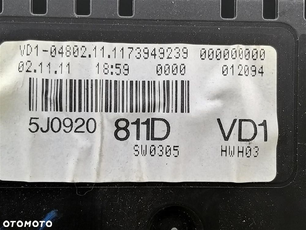 Licznik ZEGARY Skoda Fabia  II 1.6TDI 75KM 2007-2014 5J0920811D VDO 176TYŚ - 3