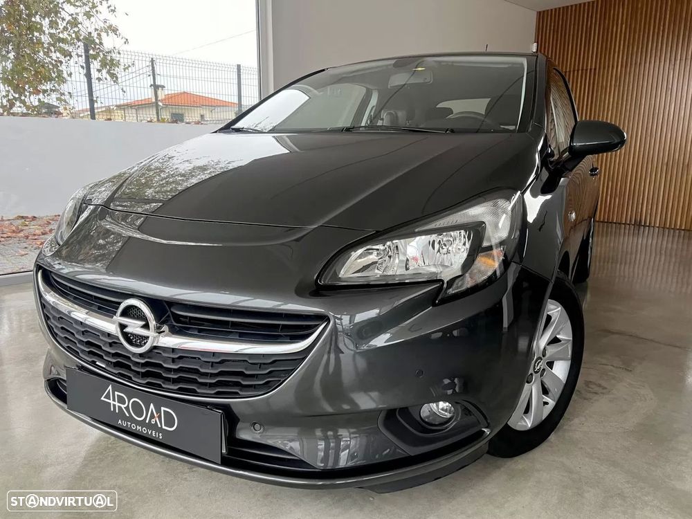 Opel Corsa 1.4 120 Anos - 1