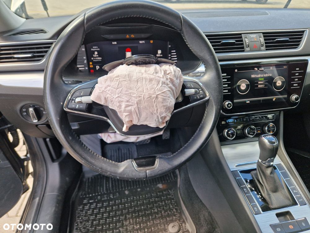 Skoda Superb 2.0 TSI Ambition DSG - 14