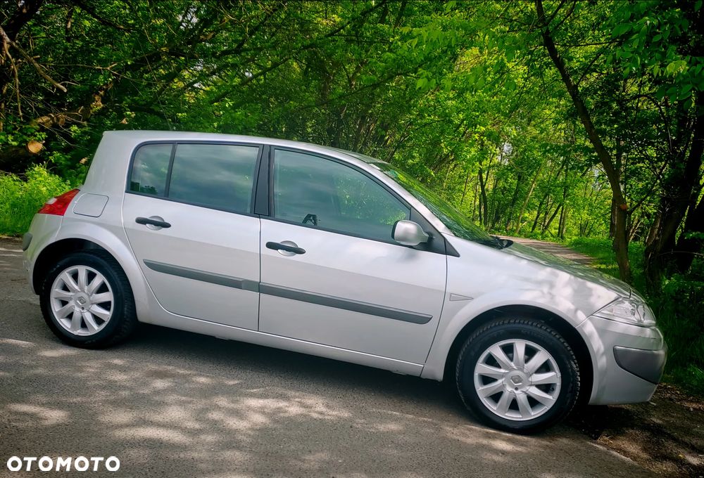 Renault Megane 1.4 16V Expression - 12
