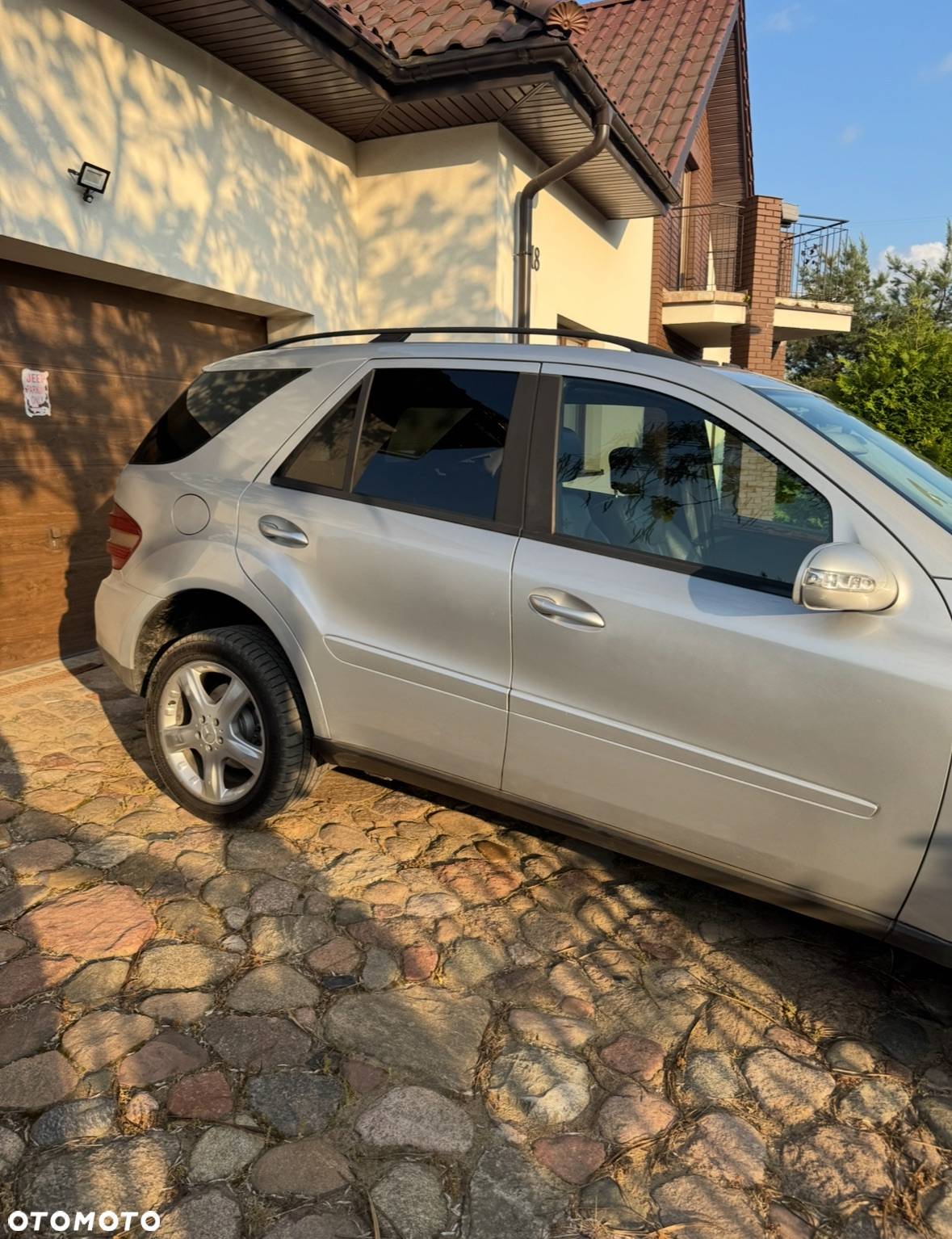 Mercedes-Benz ML 350 4MATIC 7G-TRONIC - 8