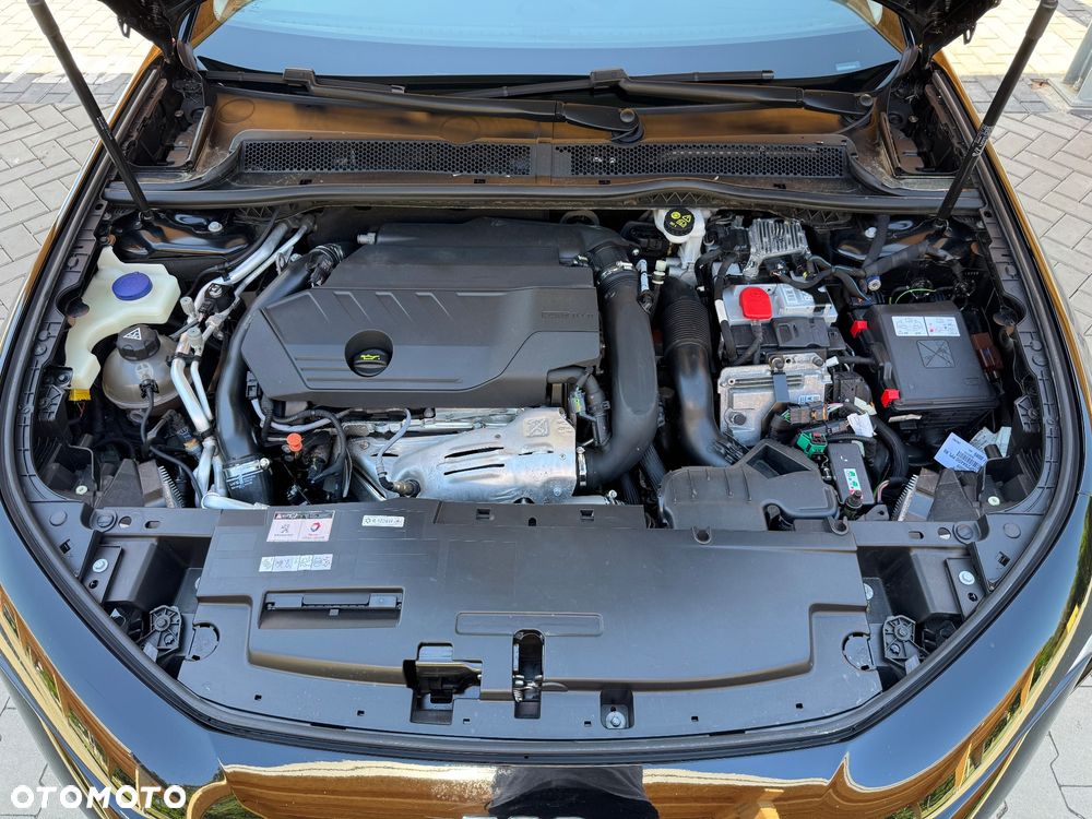 Peugeot 508 225 e-EAT8 Allure - 21