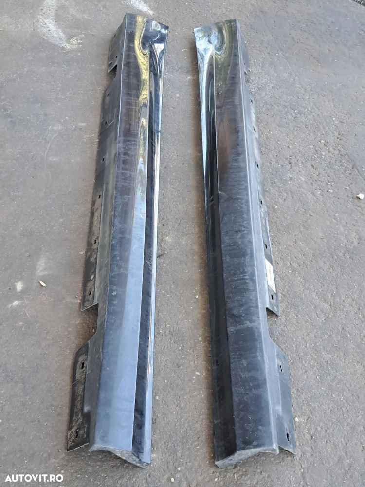 Prag stanga dreapta model facelift Black Sapphire cod 475 Originale BMW E90 LCI E91 LCI - 2