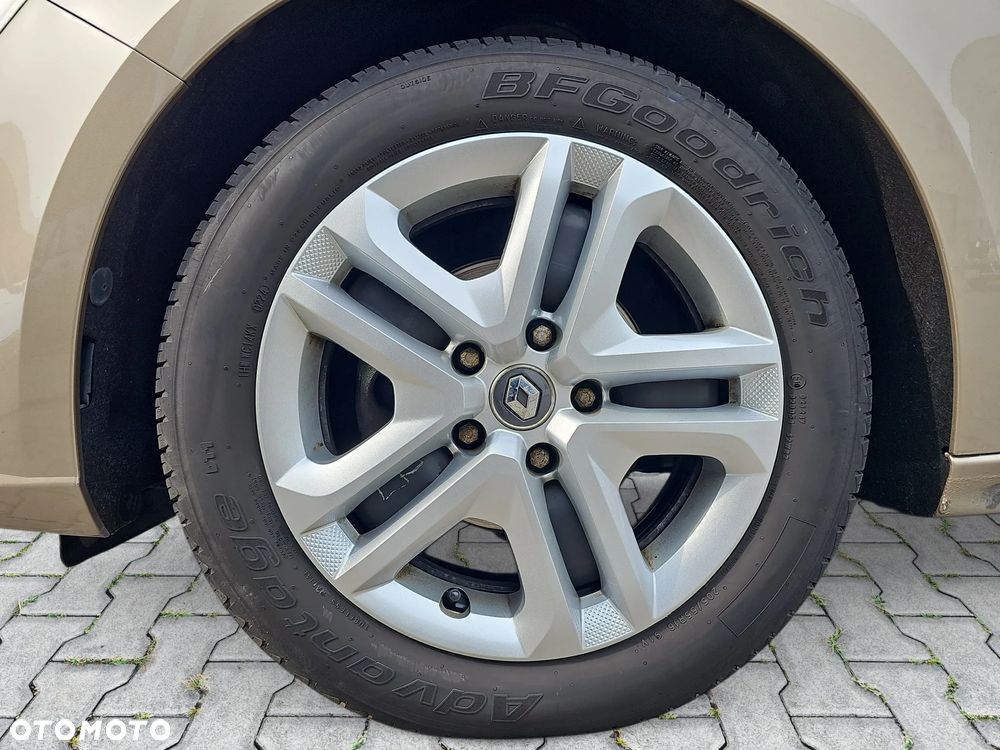 Renault Megane 1.6 SCe Zen - 9