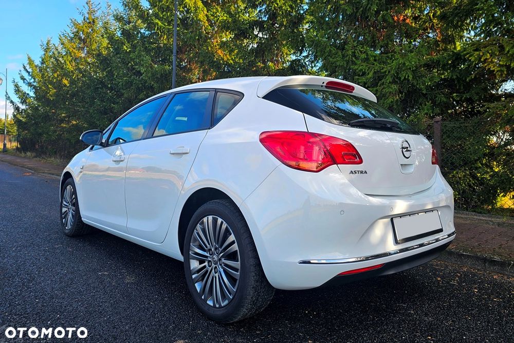 Opel Astra 1.4 Turbo - 31