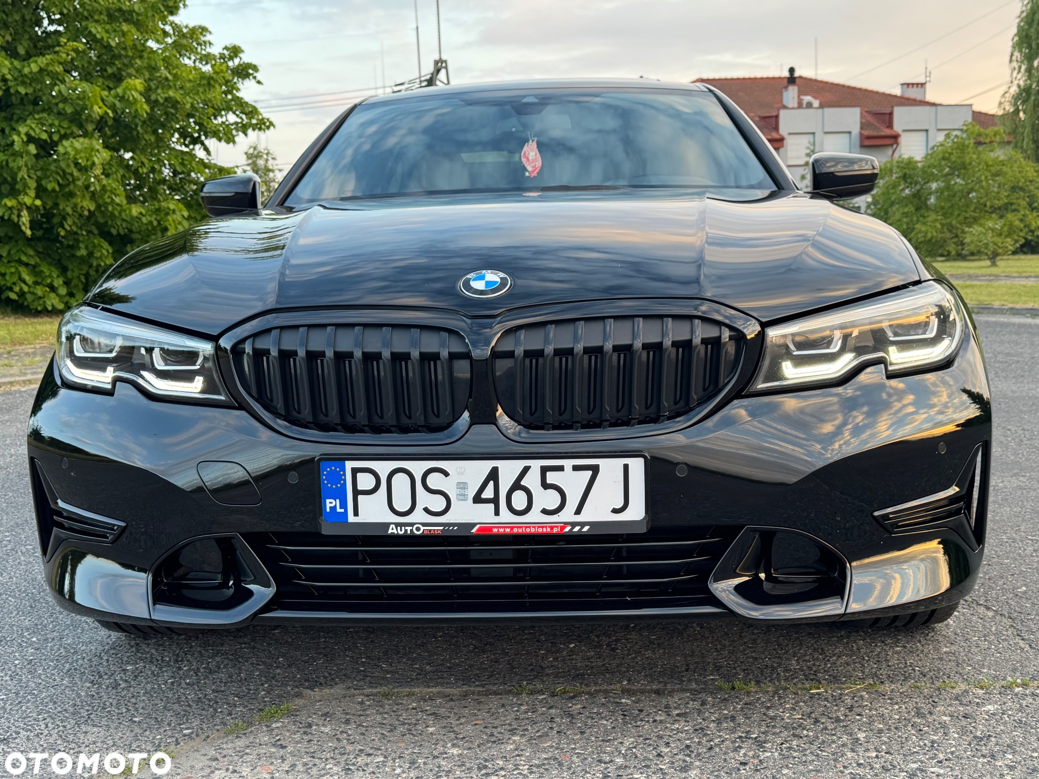 BMW Seria 3 330i Sport Line - 9