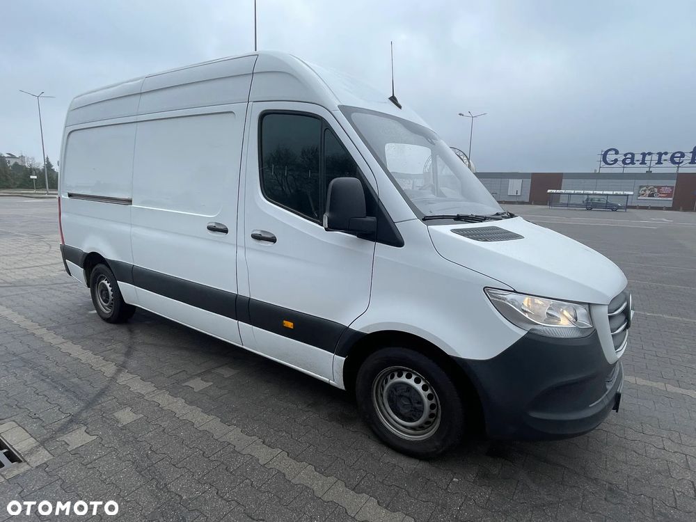 Mercedes-Benz SPRINTER - 4