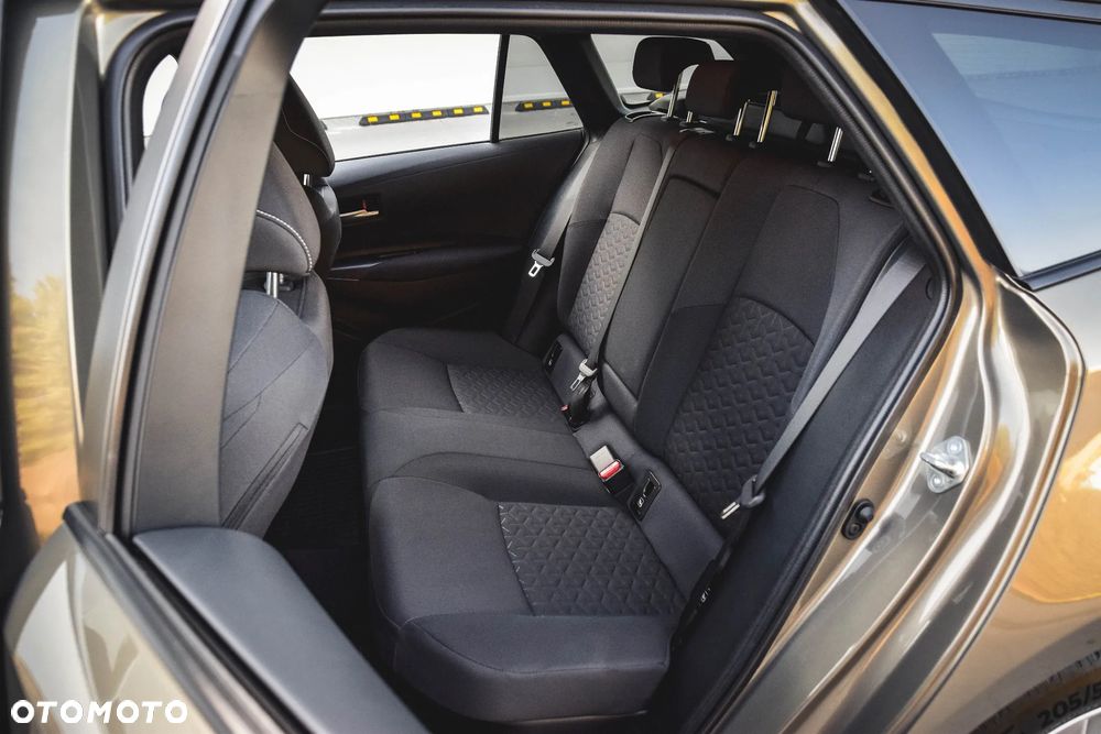 Suzuki Swace 1.8 Hybrid Premium Plus CVT - 27