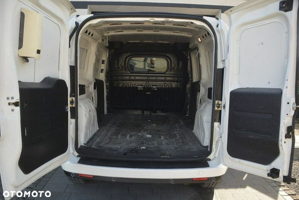 Fiat Doblo - 30
