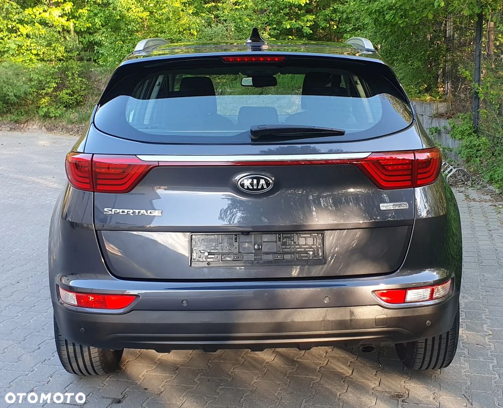 Kia Sportage 1.7 CRDI 2WD ISG Attract - 11