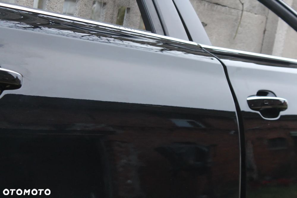 DRZWI TYLNE PRAWE AUDI A8 D4 LY9T 2015 - 13