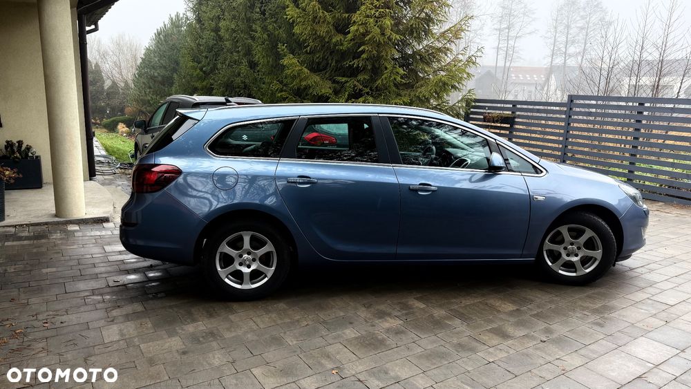 Opel Astra 1.4 Turbo Cosmo - 13