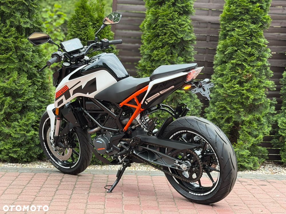 KTM Duke 125 - 8