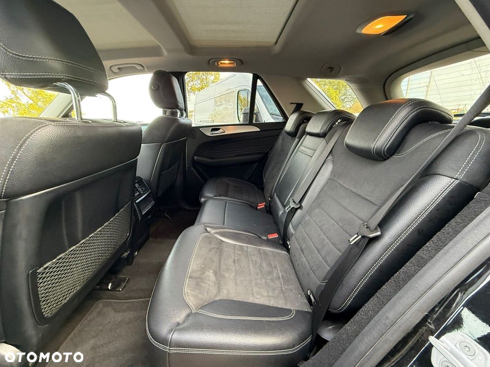 Mercedes-Benz ML - 22