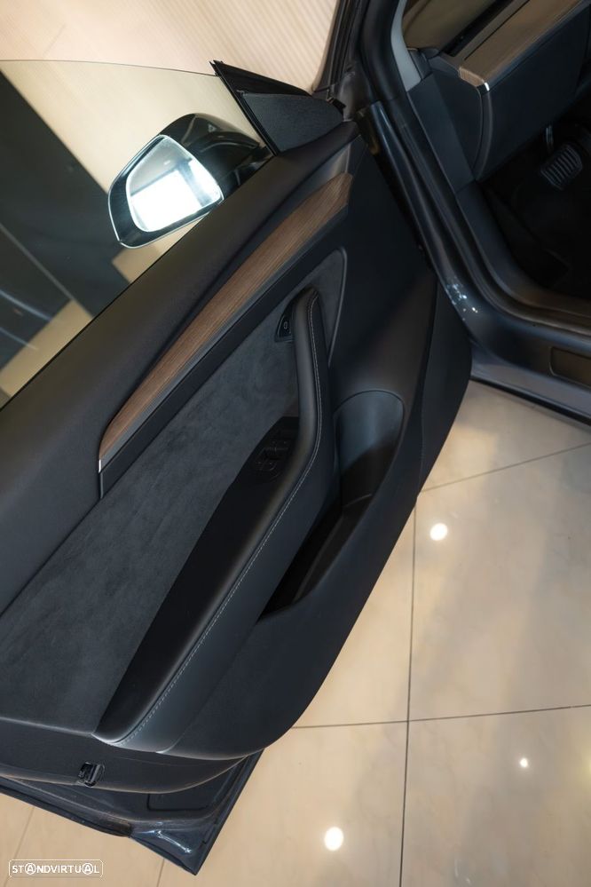 Tesla Model 3 Standard Range Plus RWD - 18