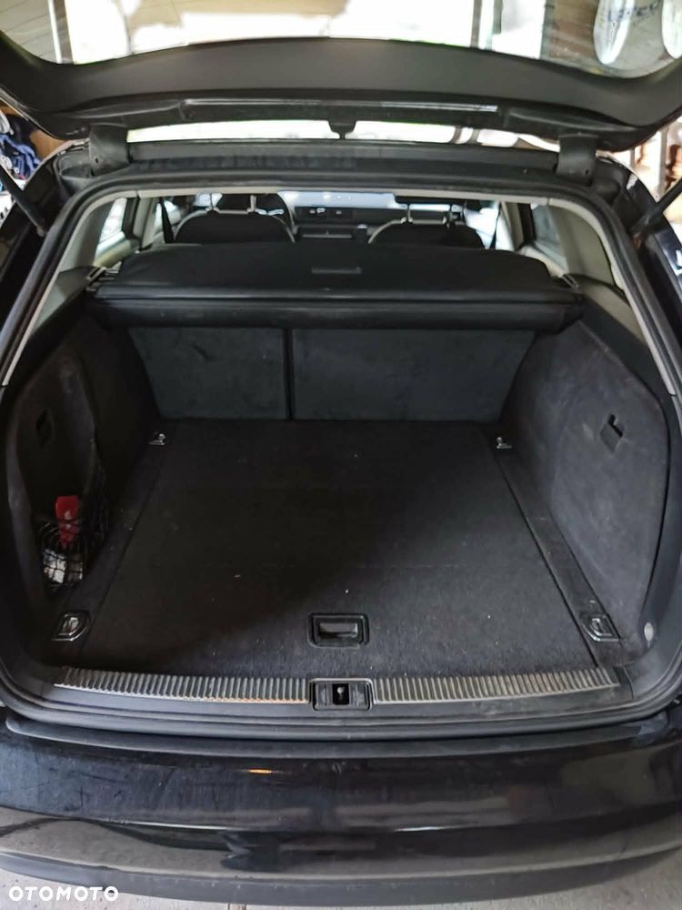 Audi A4 Avant 2.0 TDI - 14