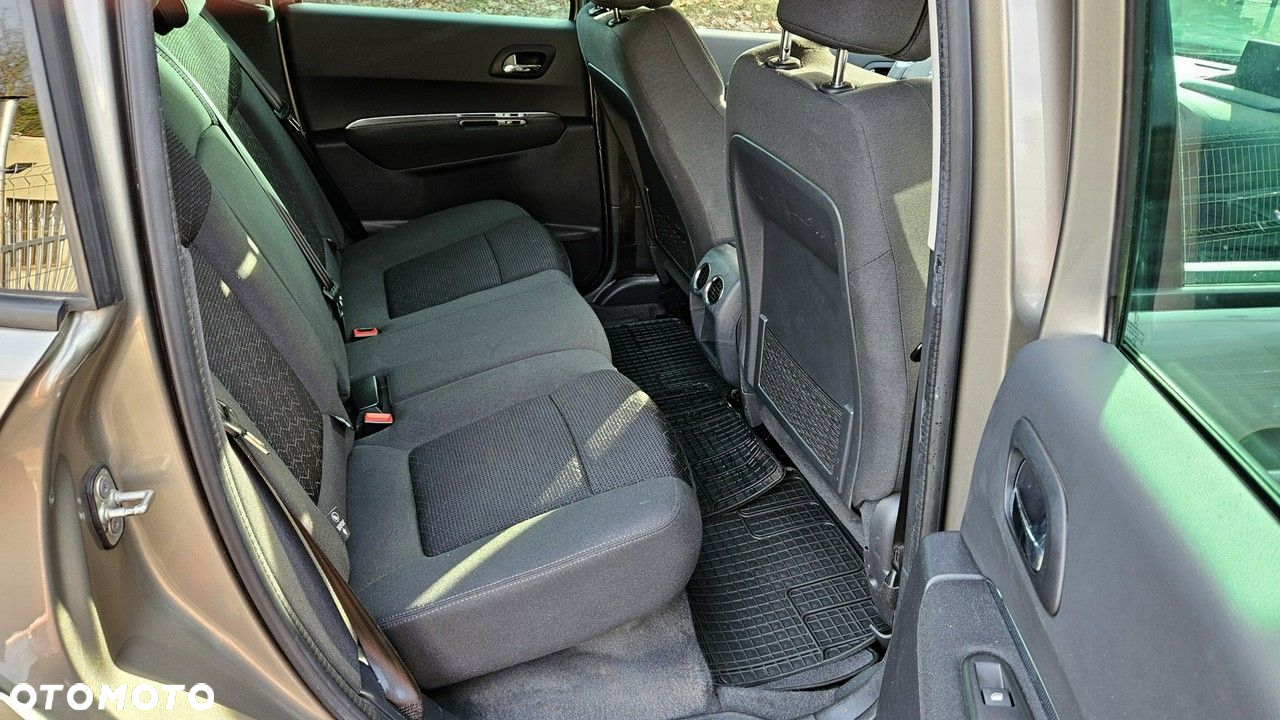Peugeot 3008 - 22