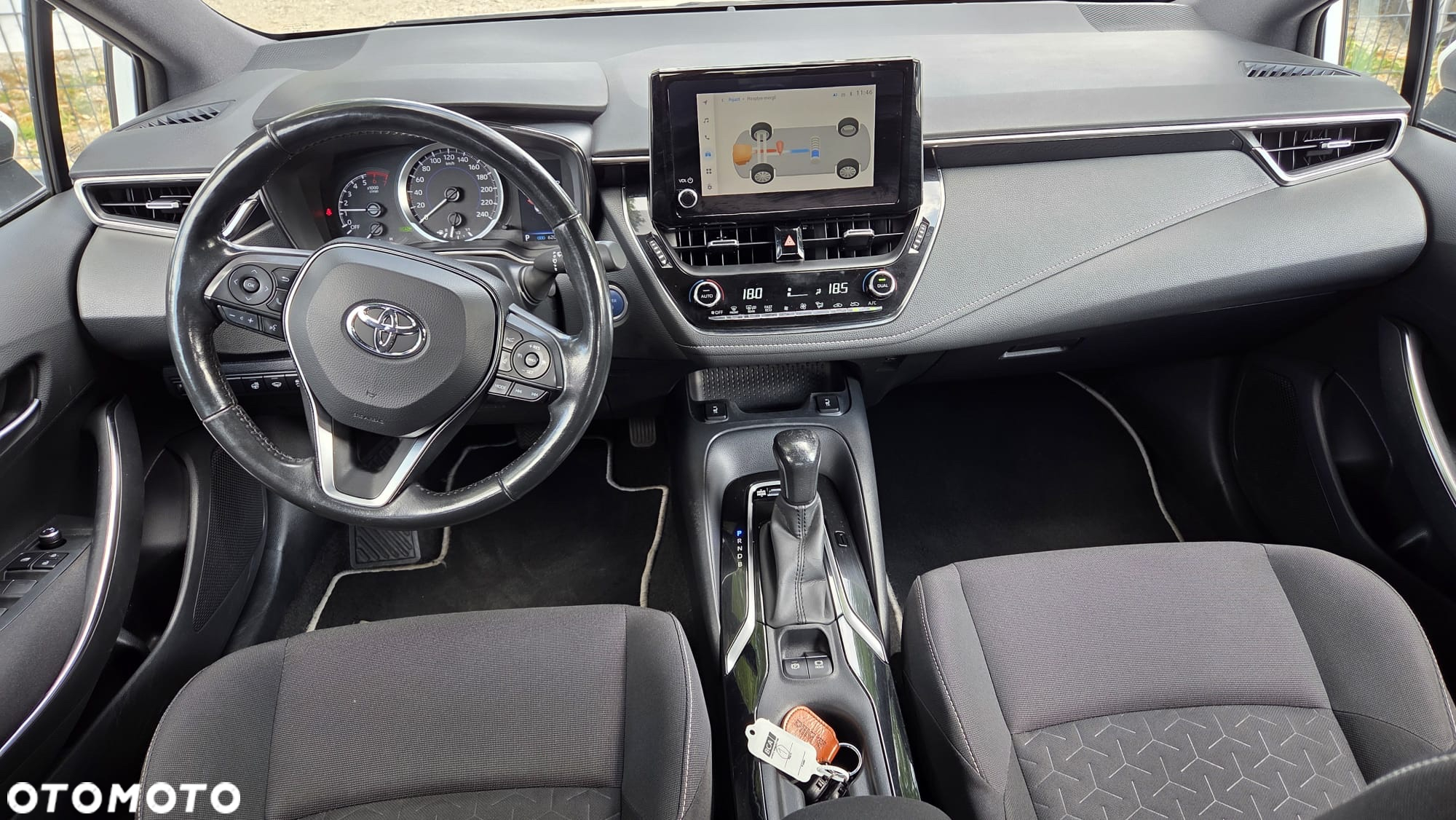 Toyota Corolla 1.8 Hybrid Business Edition - 18