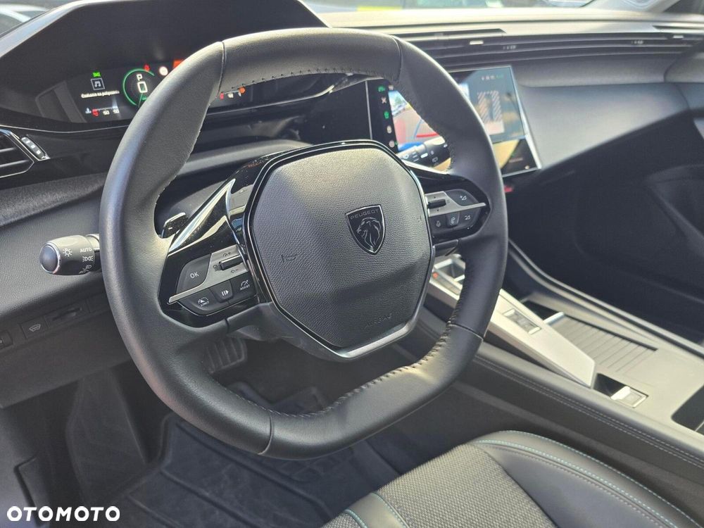 Peugeot 308 1.2 PureTech Allure Pack S&S EAT8 - 18