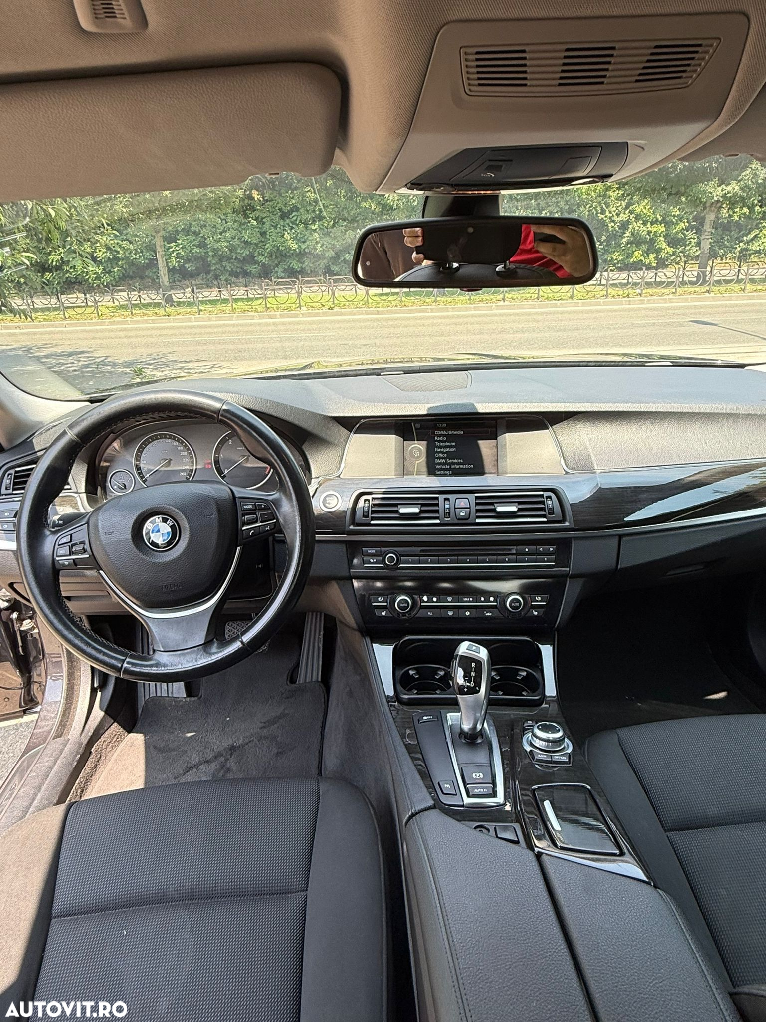 BMW Seria 5 530d Aut. - 11